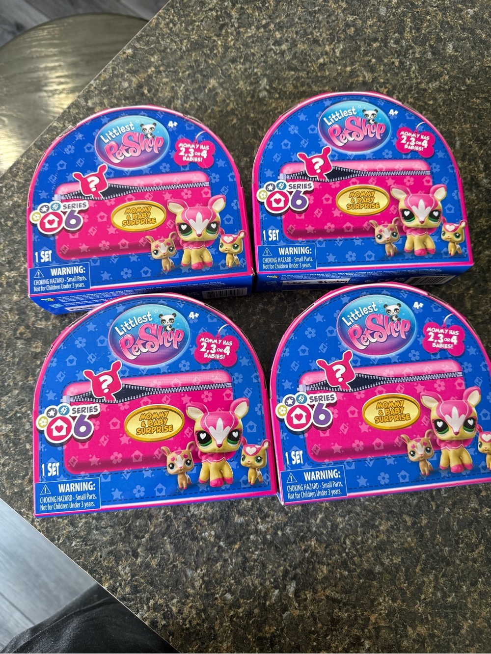 Littlest Pet Shop mommy and baby full set
